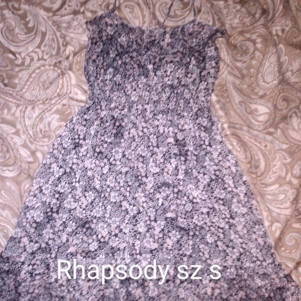 Size s floral dress